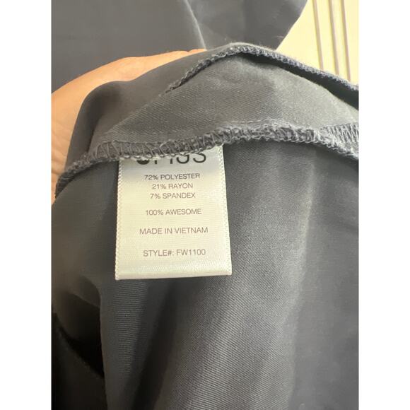 Figs size XS dark gray v-neck scrubs top shirt - Picture 3 of 3